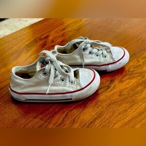 Converse Kids Chuck Taylor All Star Low Top Sneakers – White, Size 7 Infant